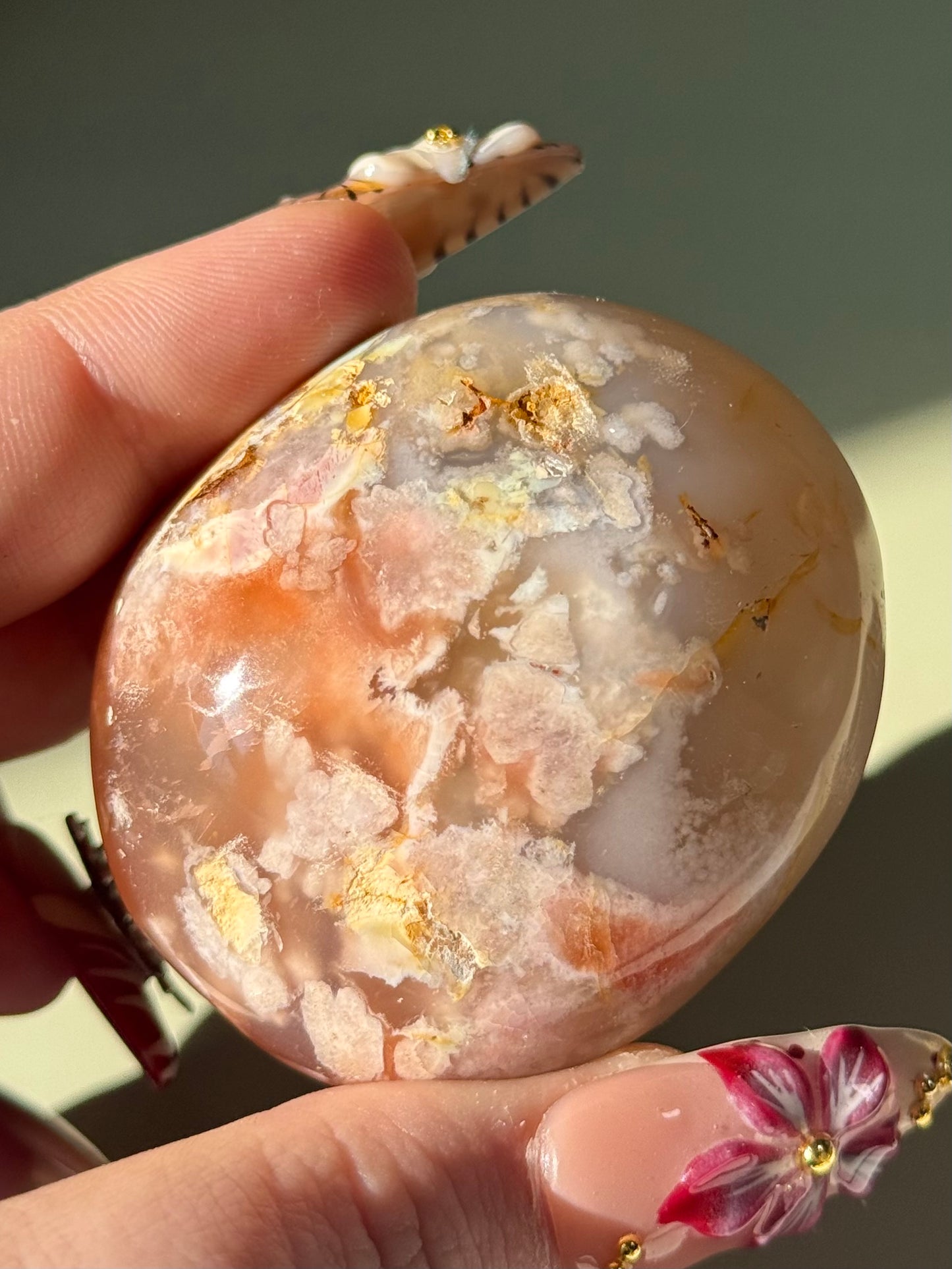 Flower Agate Palm Stone.