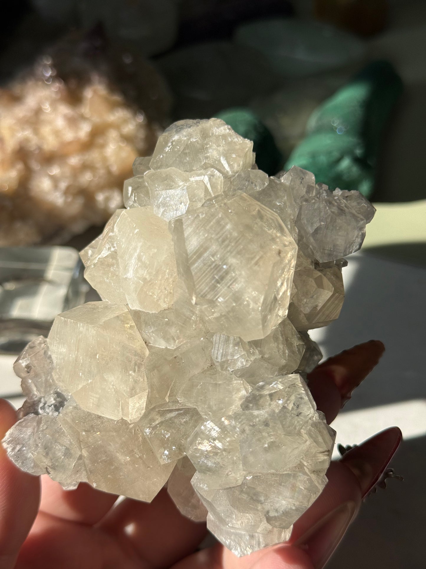 Diamond calcite on sphalerite.