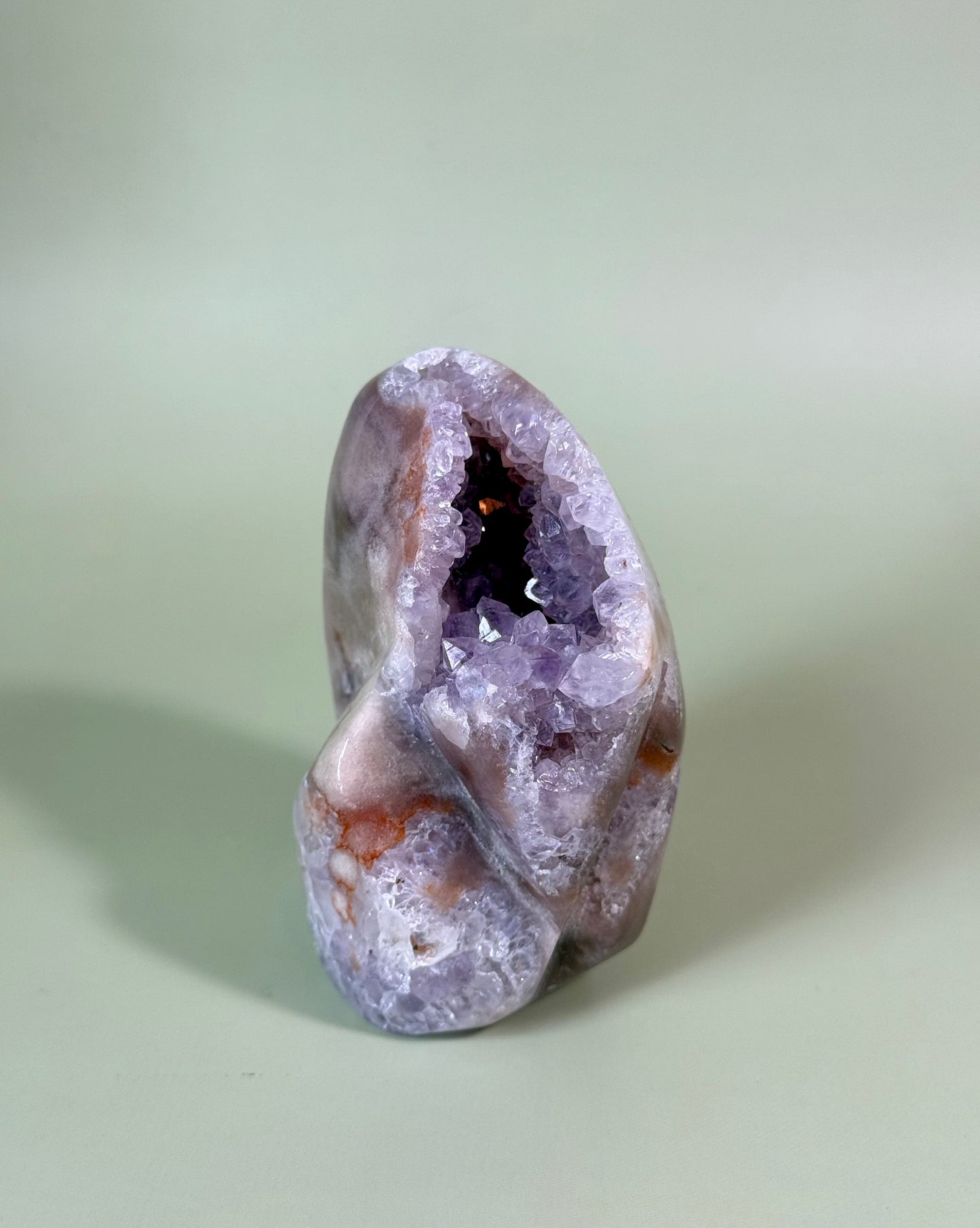 High quality mauve pink amethyst flame with Amethyst druzy.