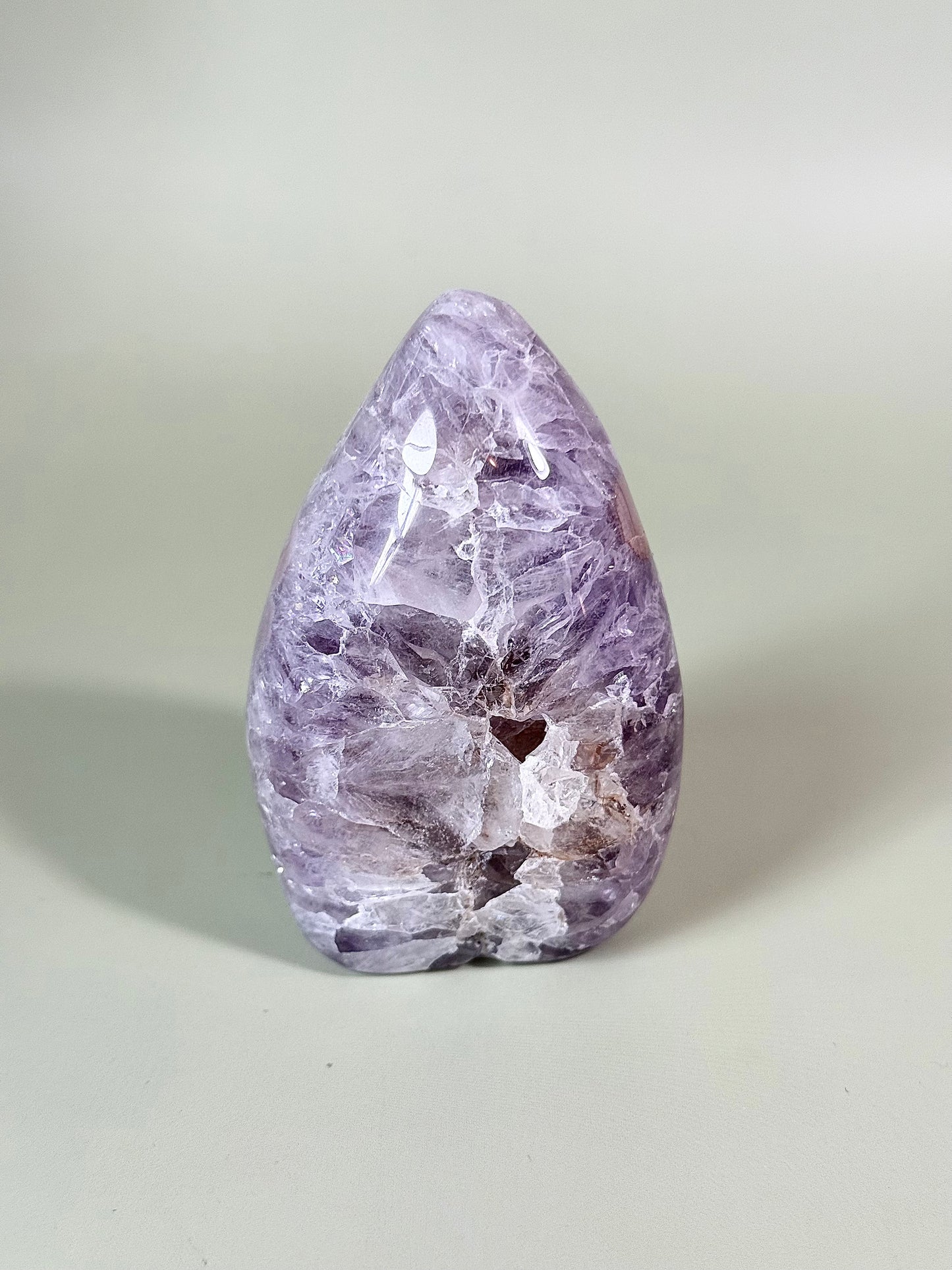 High quality mauve pink amethyst flame with Amethyst druzy.