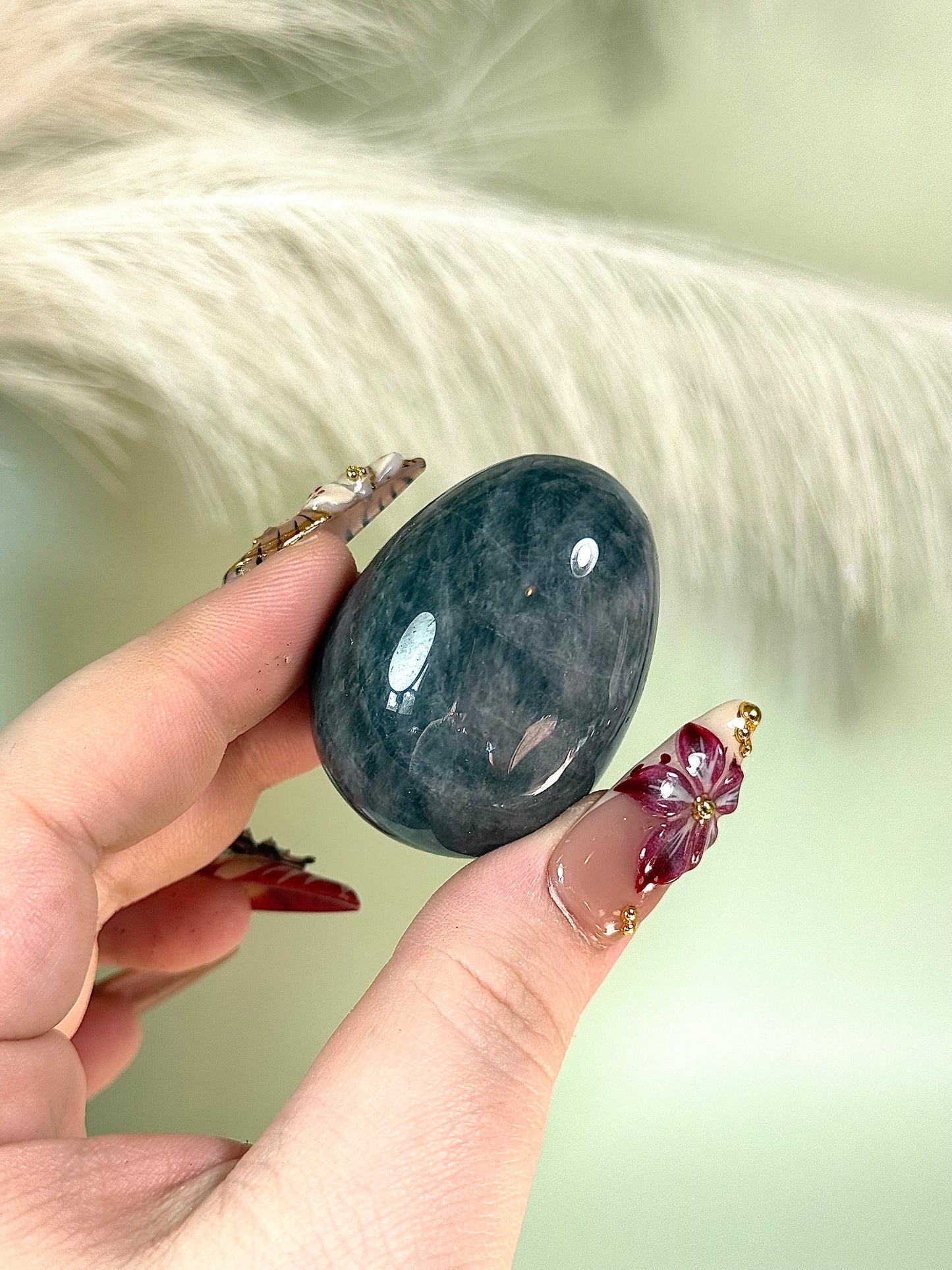 Rare Luna rose Quartz egg. Very few made.