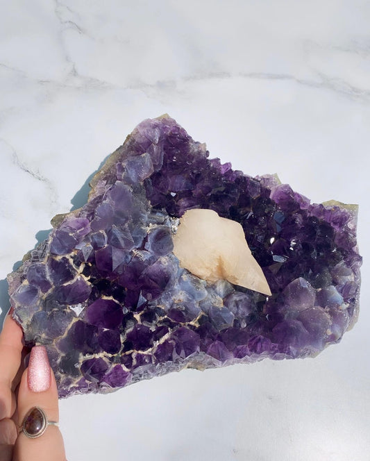 Amethyst dog tooth calcite