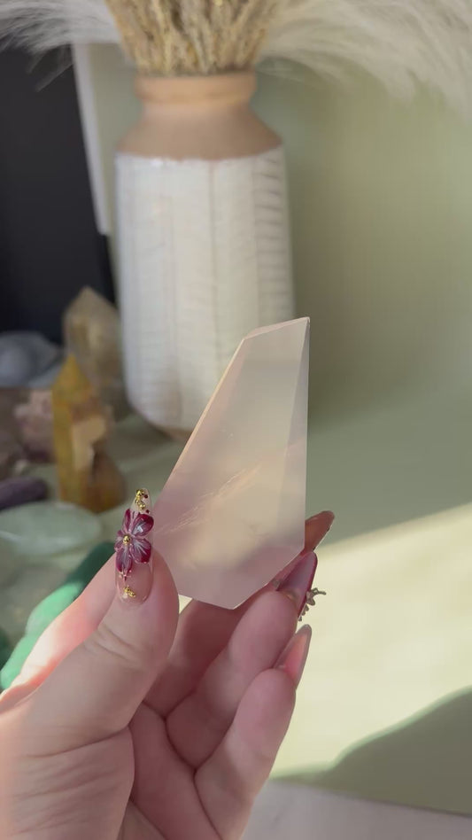Mozambique rose Quartz gem.